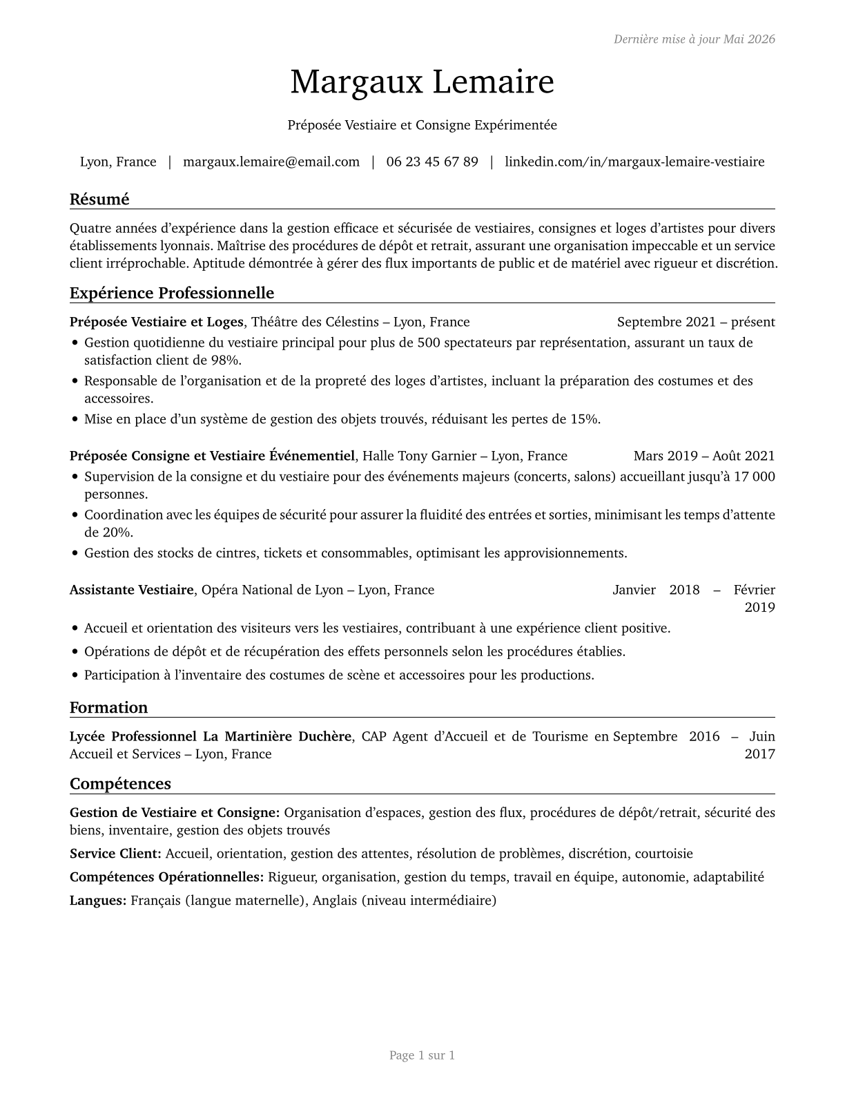 Locker Room, Coatroom, and Dressing Room Attendants CV in French — page 1