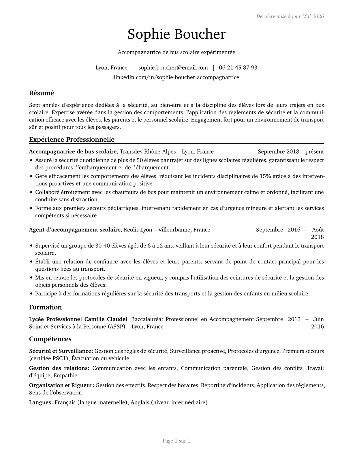 School Bus Monitors CV in French — page 1