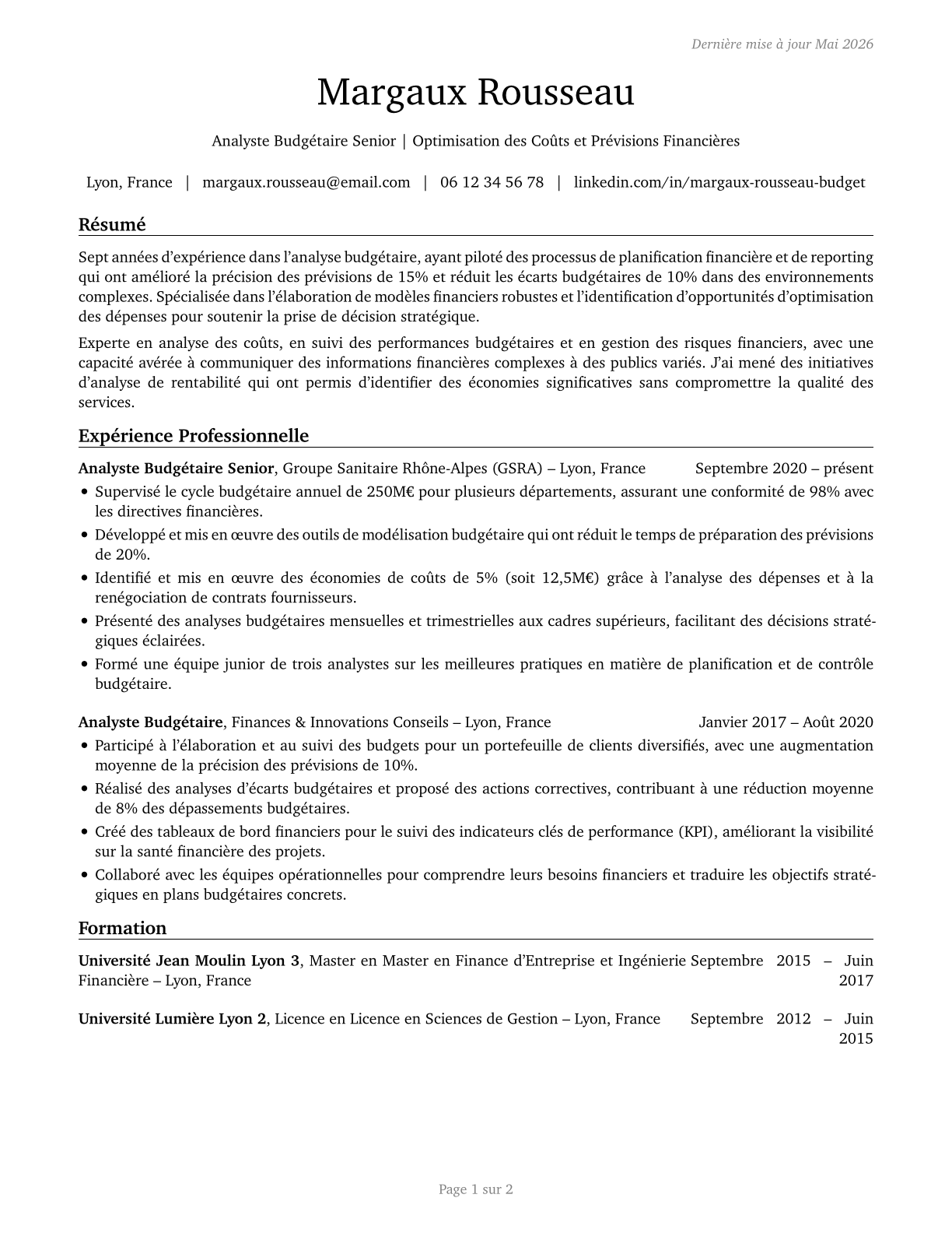 Budget Analysts CV in French — page 1