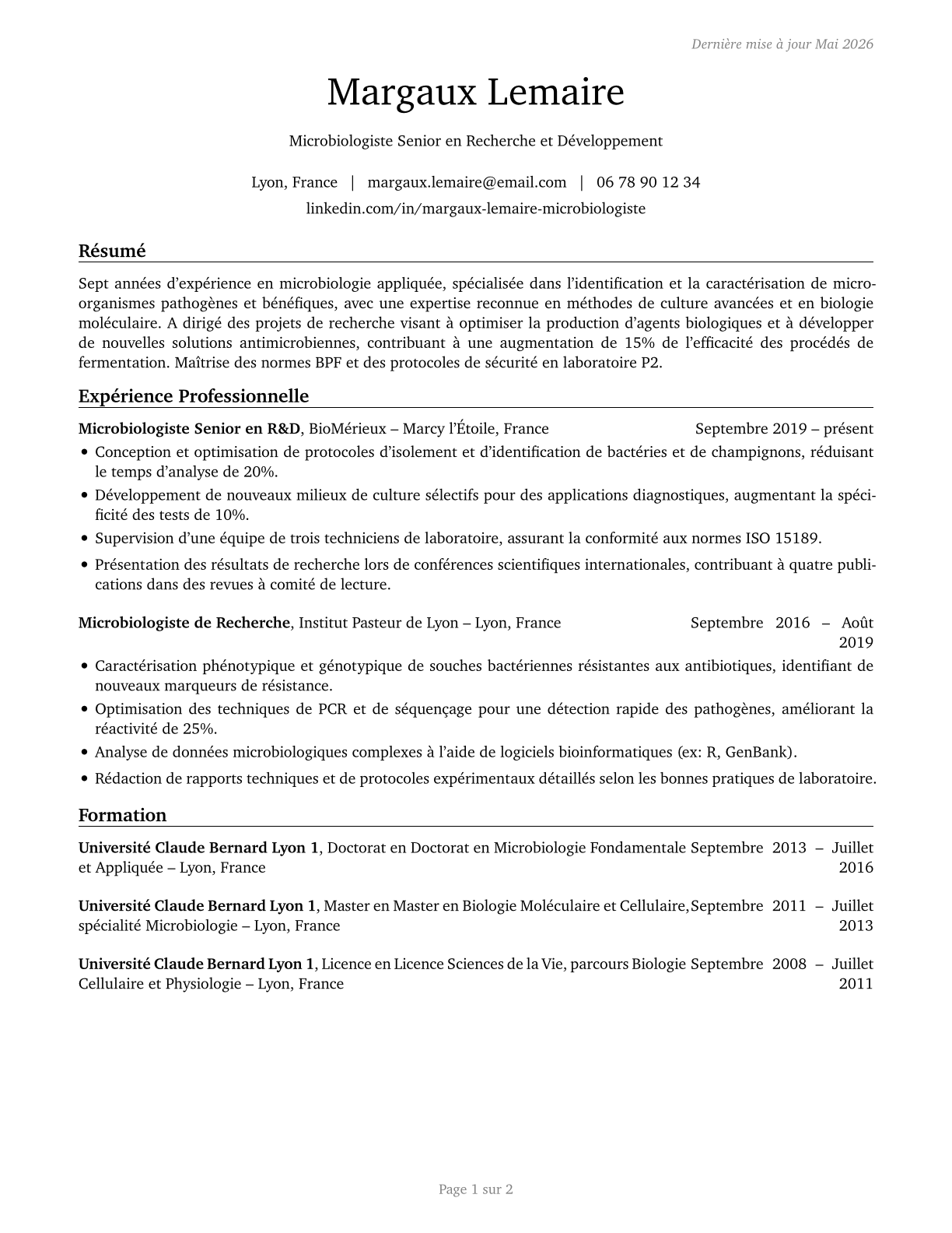 Microbiologists CV in French — page 1