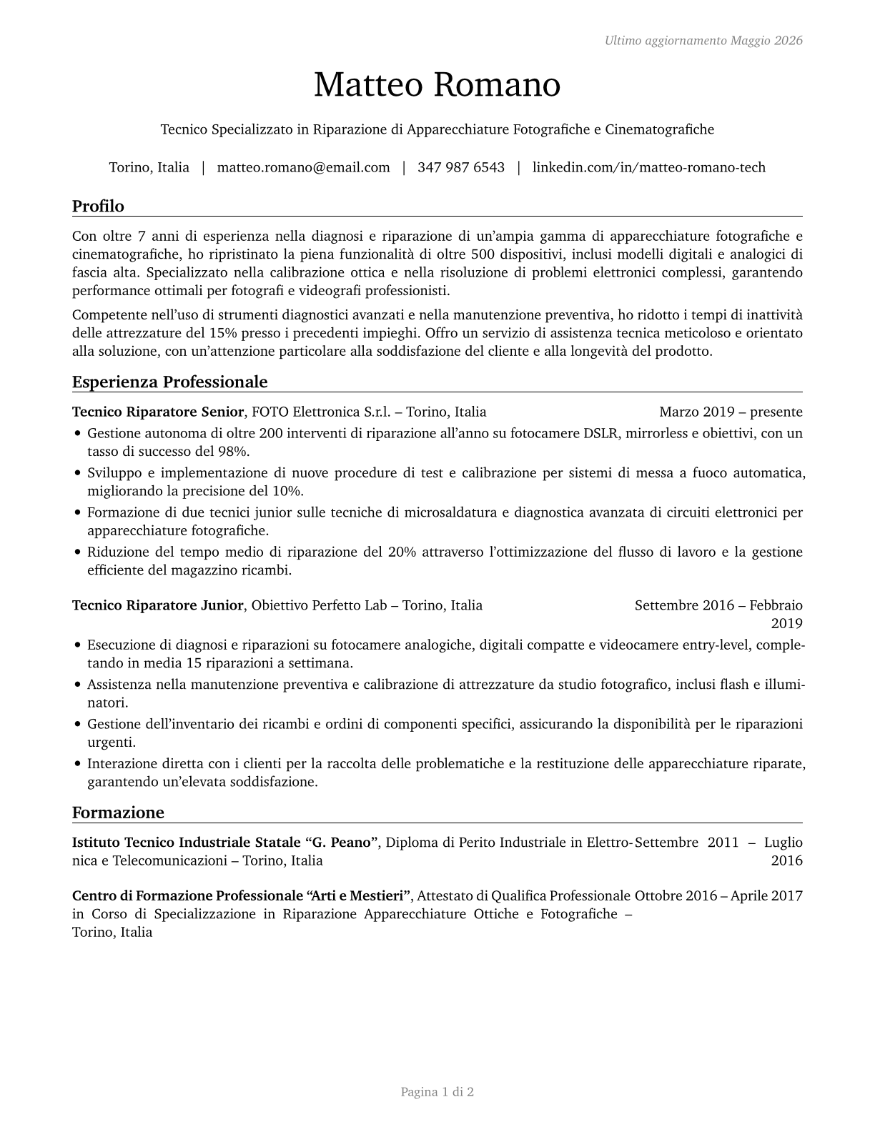 Camera and Photographic Equipment Repairers CV in Italian — page 1