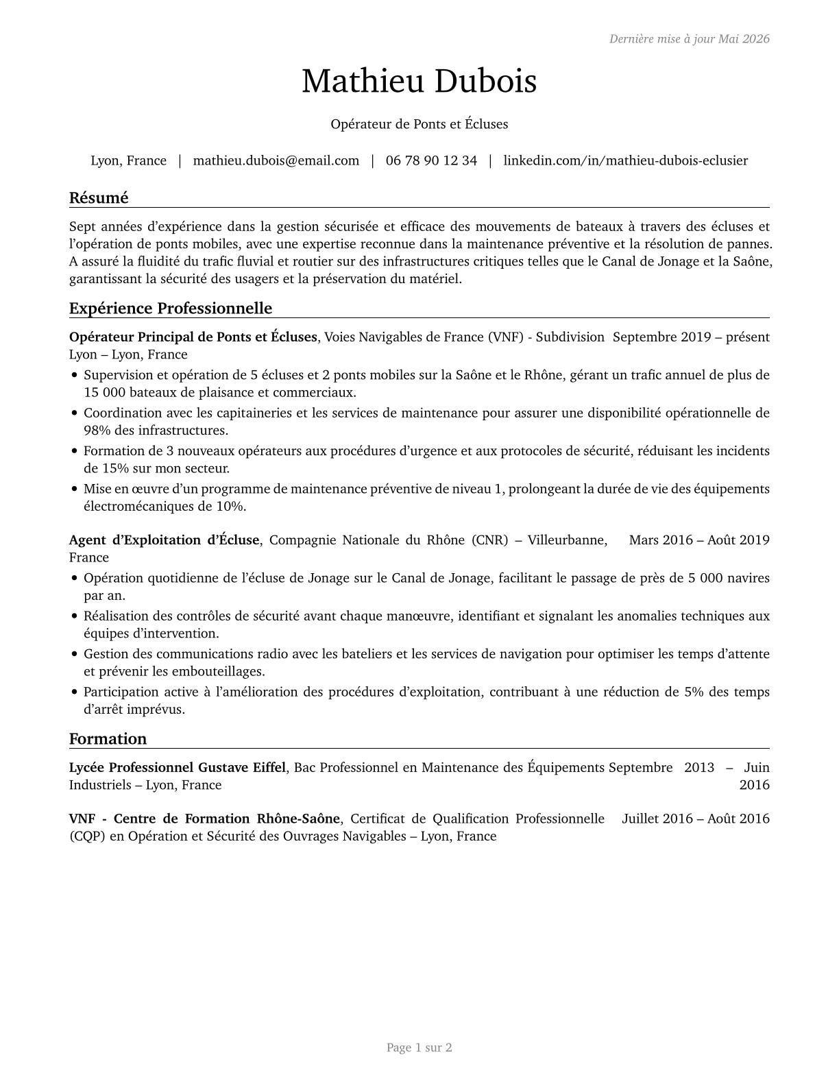 Bridge and Lock Tenders CV in French — page 1